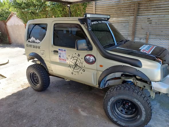 Φρύδια τροχών jimny